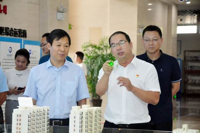 1663057281374448.jpg 640 (1).jpg