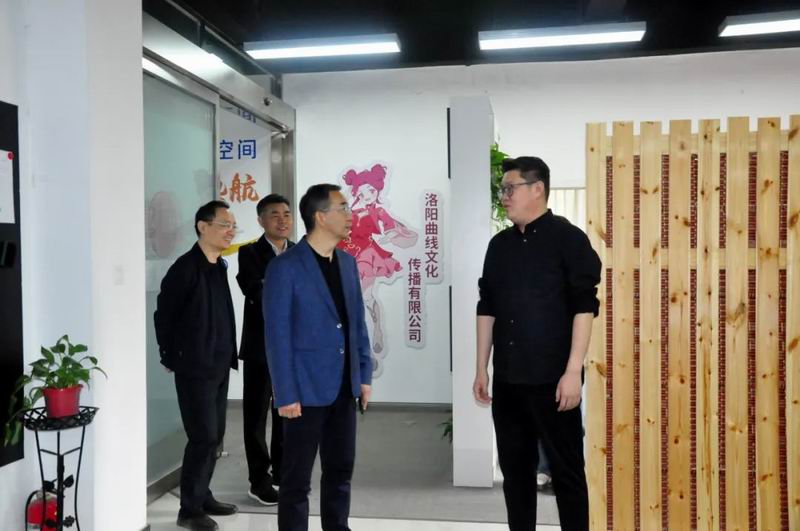 1689405773613139.jpg 640 (1).jpg